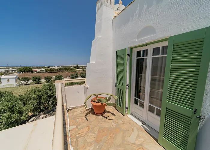 Jkg Oikia Agia Anna (Naxos)