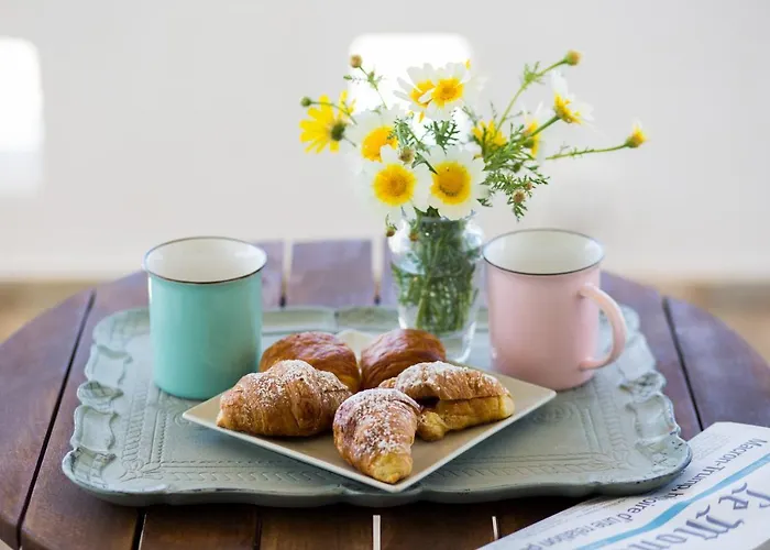 Jkg Oikia * Agia Anna (Naxos)