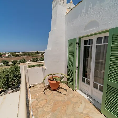 Jkg Oikia Agia Anna (Naxos)