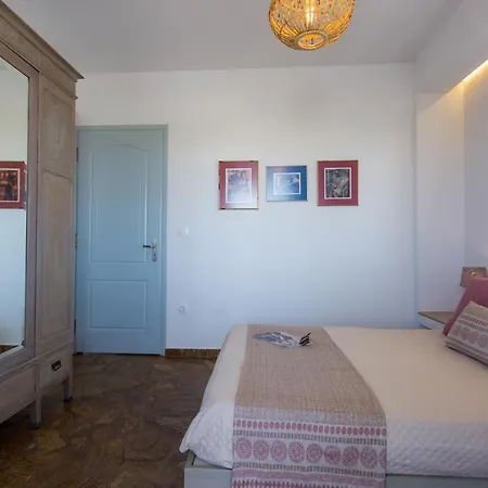 Jkg Oikia Villa